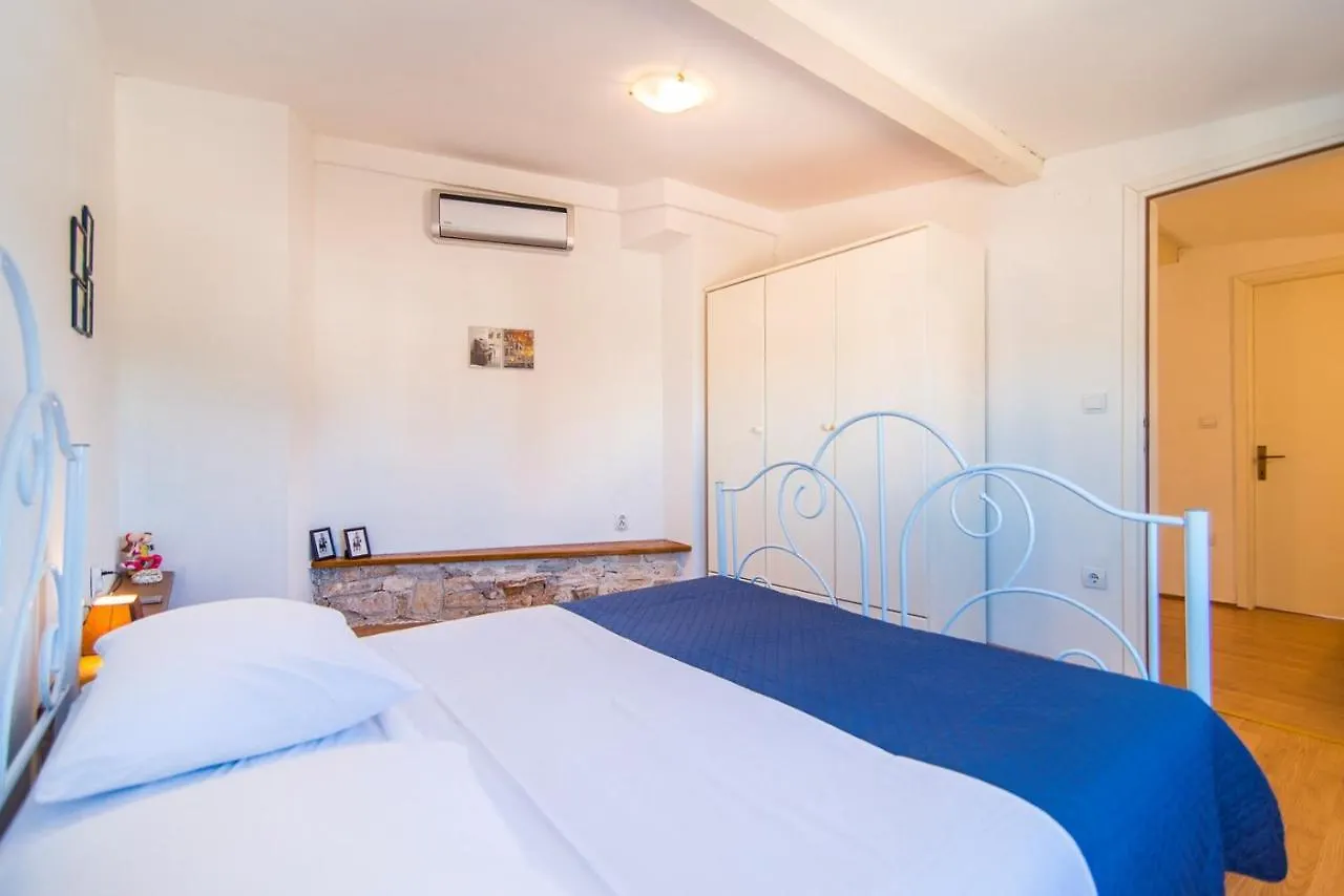 Вилла Casa Gianni Valbandon - Pets Friendly Fondole Хорватия