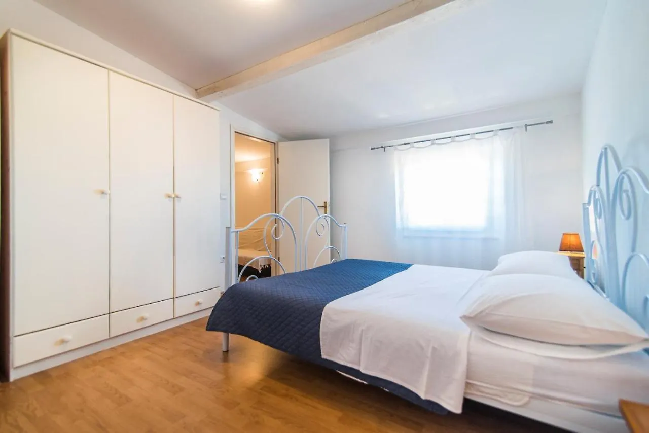 Вилла Casa Gianni Valbandon - Pets Friendly Fondole 0*,  Хорватия