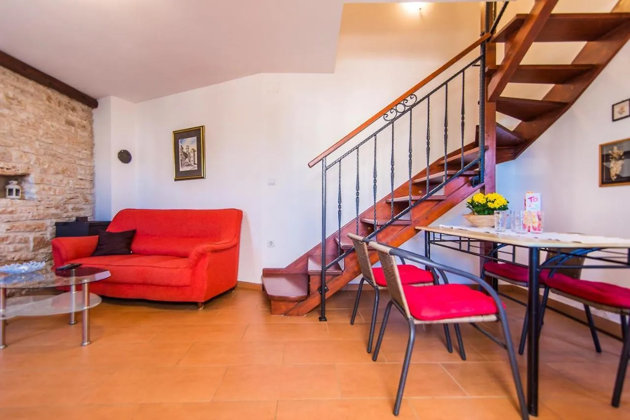 Вилла Casa Gianni Valbandon - Pets Friendly Fondole