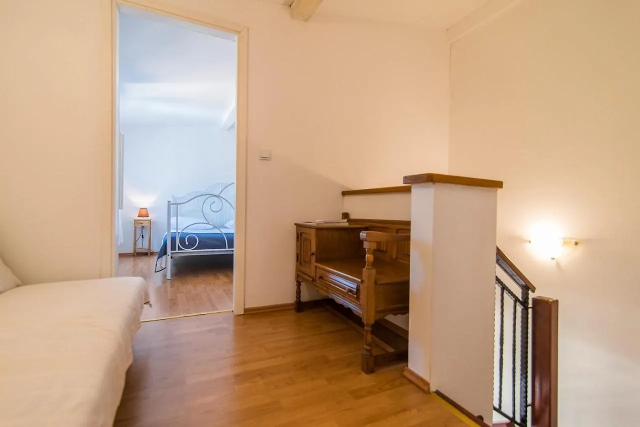 Вилла Casa Gianni Valbandon - Pets Friendly Fondole 0*,  Хорватия